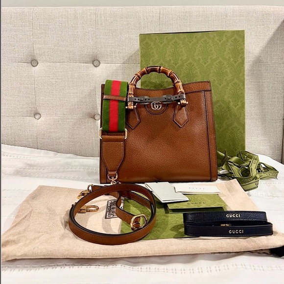 Gucci Diana Small Tote - Picture 1 of 11